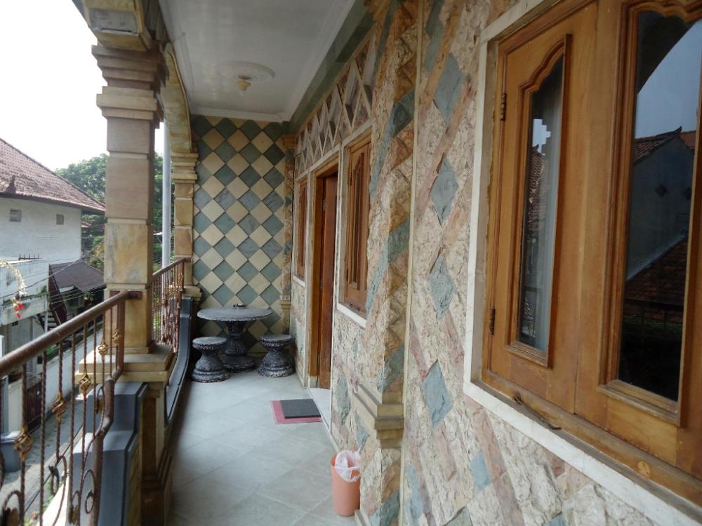 the reinhold guesthouse bali