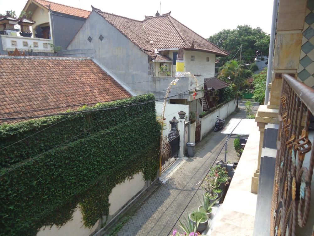 the reinhold guesthouse bali