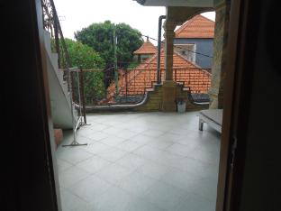 the reinhold guesthouse bali