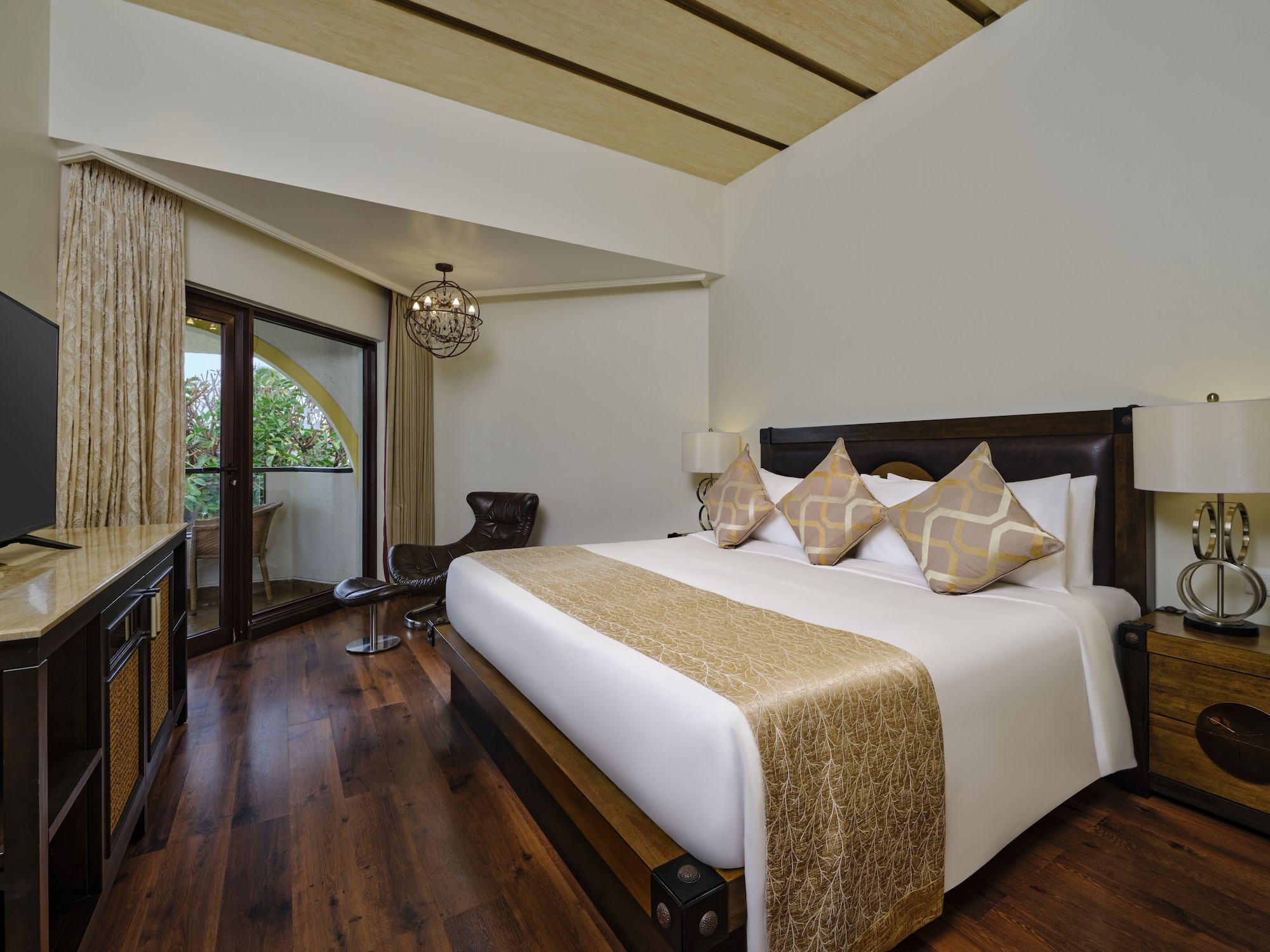 holiday inn resort goa an ihg hotel