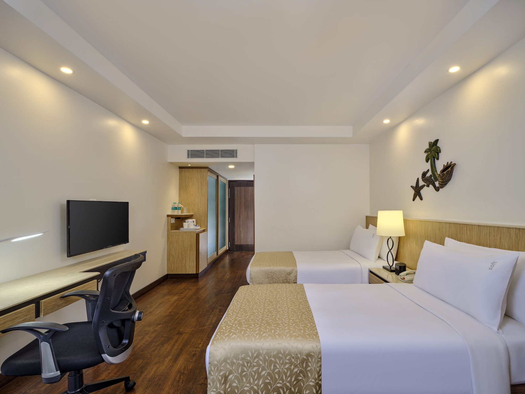 holiday inn resort goa an ihg hotel