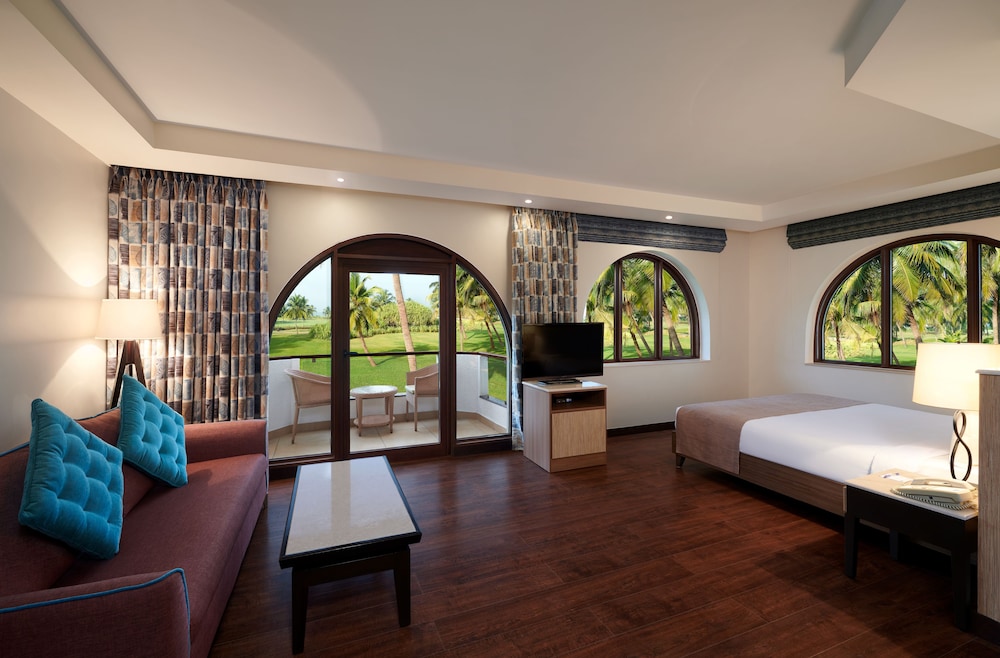 holiday inn resort goa an ihg hotel