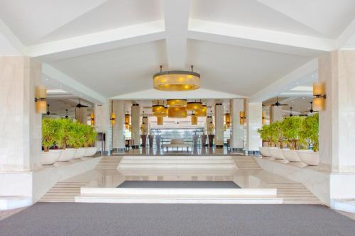 holiday inn resort goa an ihg hotel