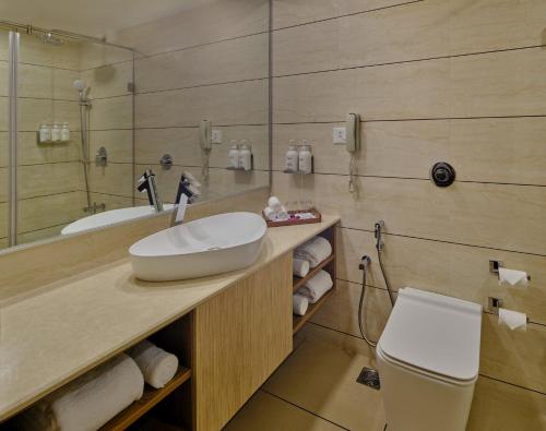holiday inn resort goa an ihg hotel