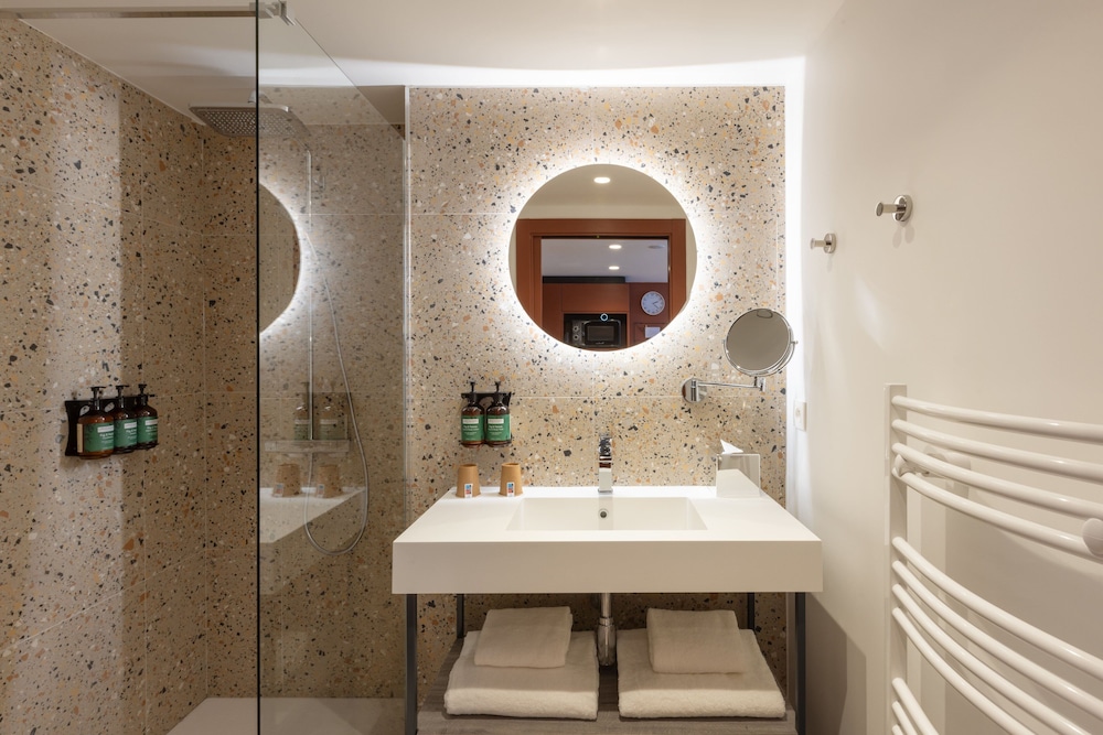 staybridge suites cannes centre by ihg