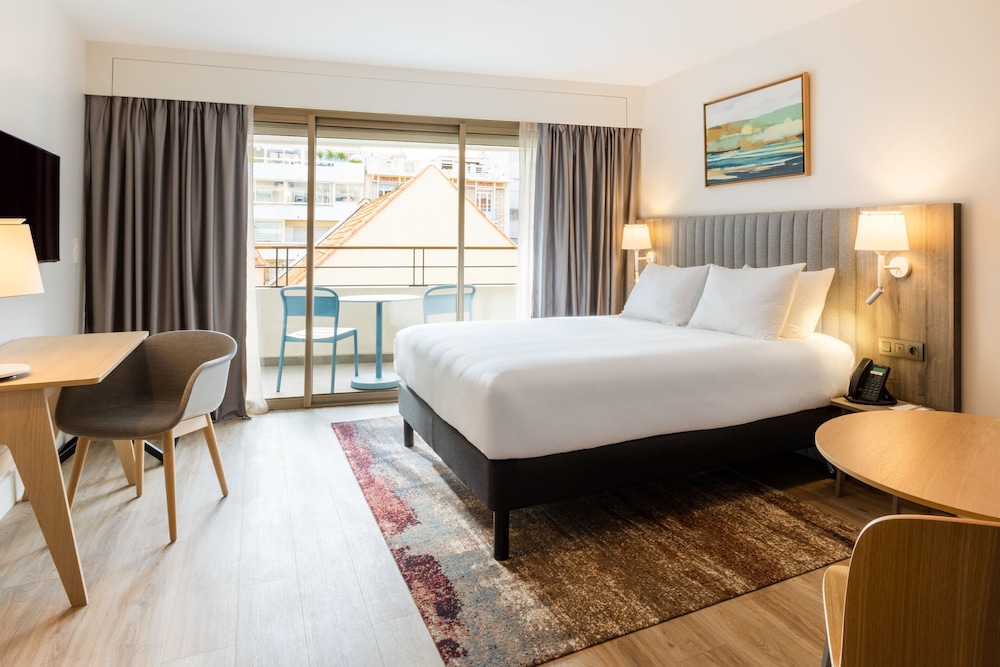 staybridge suites cannes centre by ihg