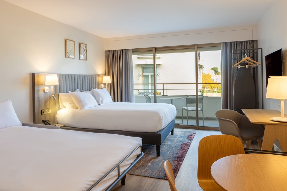 staybridge suites cannes centre by ihg