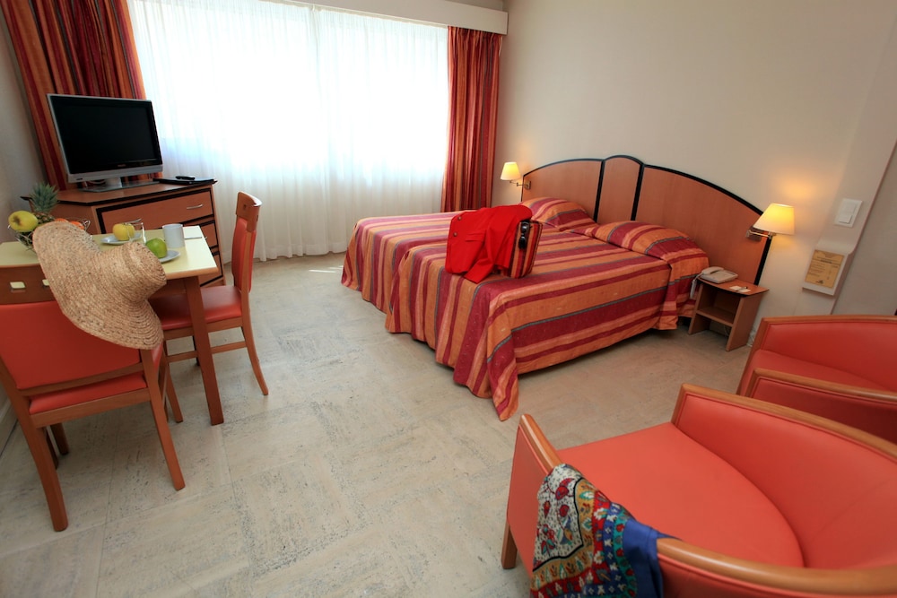 staybridge suites cannes centre by ihg