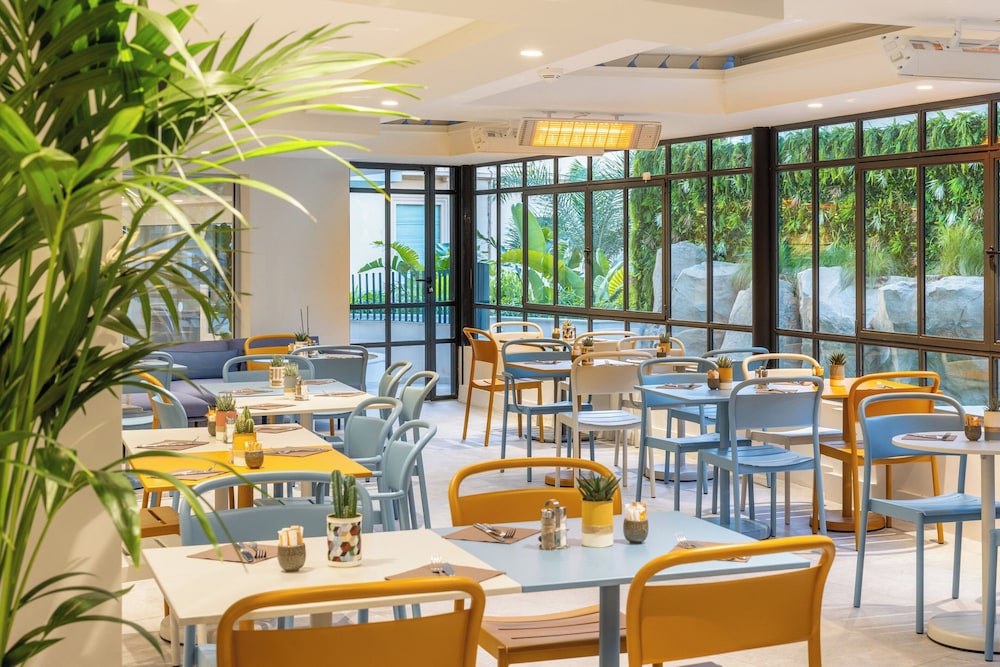 staybridge suites cannes centre by ihg
