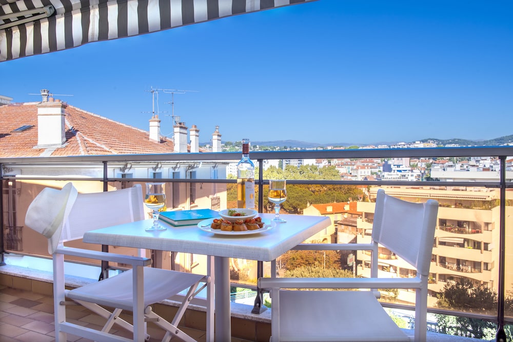 staybridge suites cannes centre by ihg