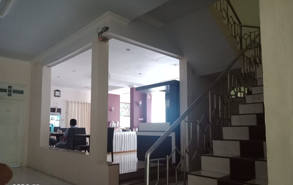 hotel monika