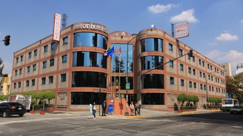 hotel astor
