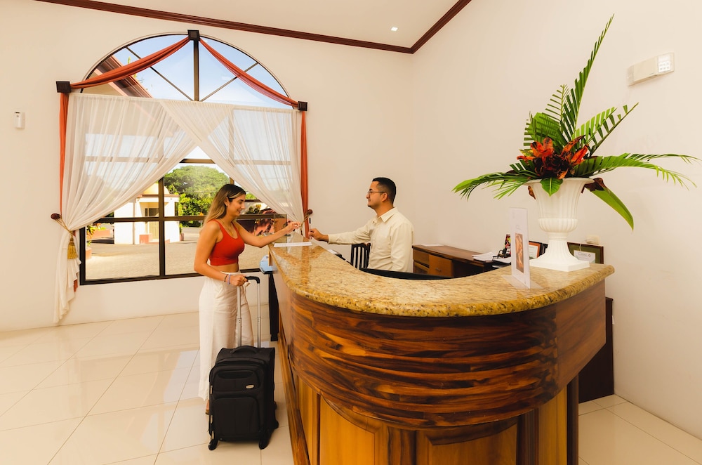 hotel magic mountain spa and conference center