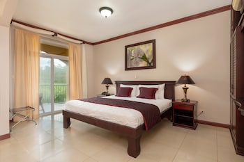 hotel magic mountain spa and conference center