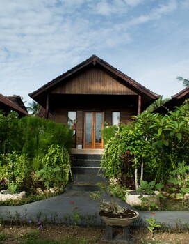 penida lapaya garden