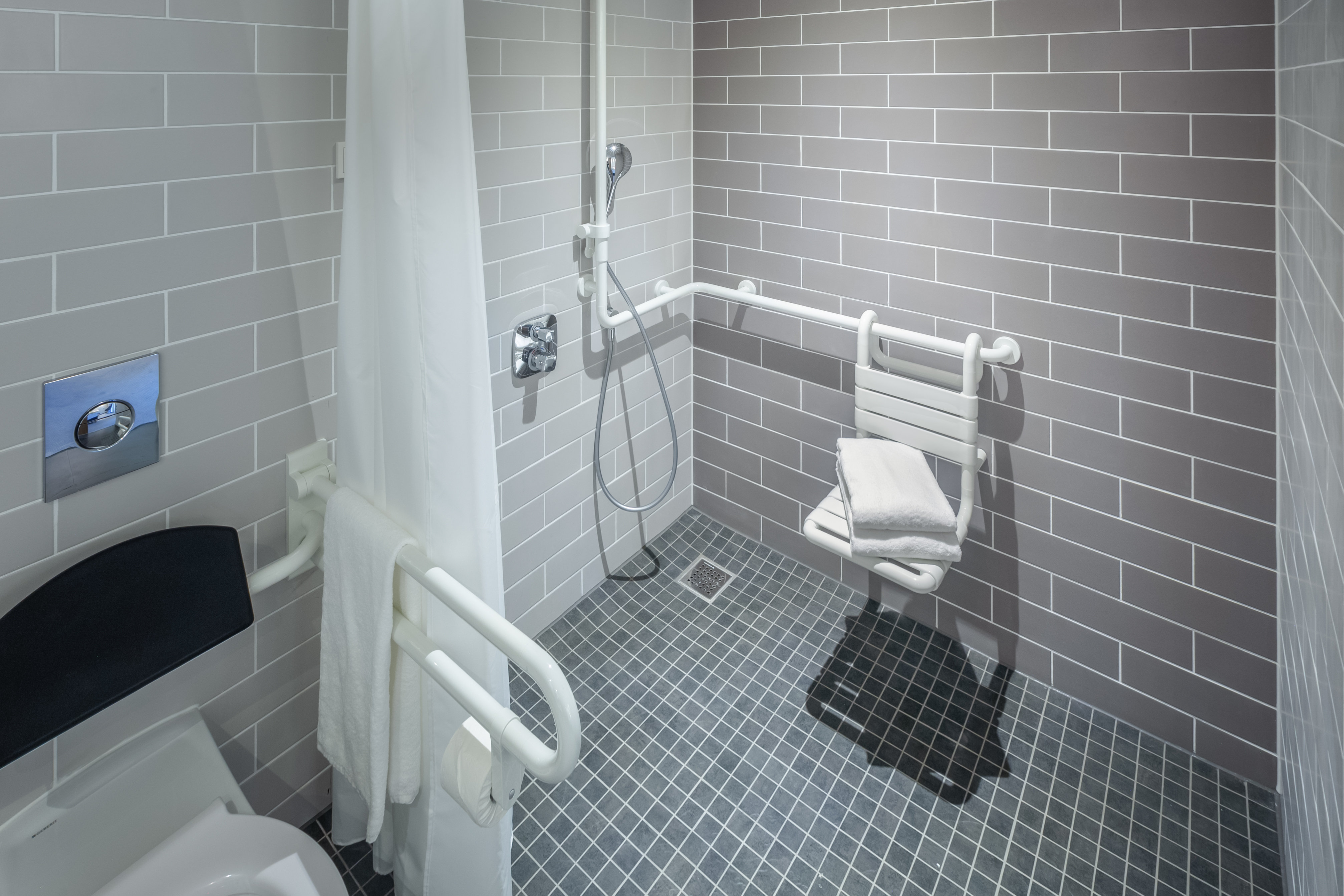 holiday inn express erlangen an ihg hotel