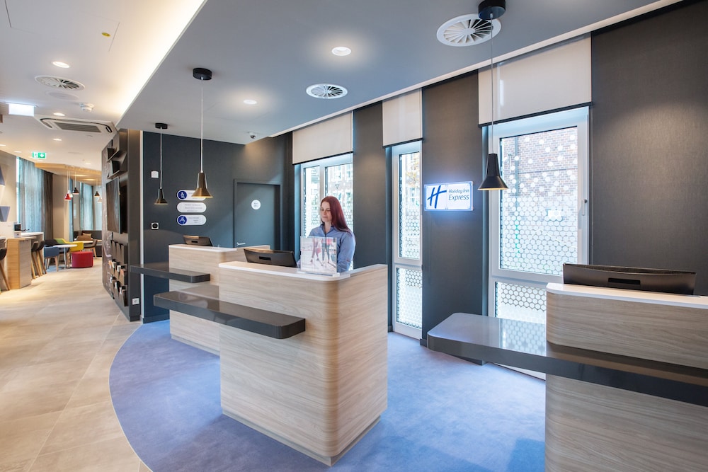 holiday inn express erlangen an ihg hotel