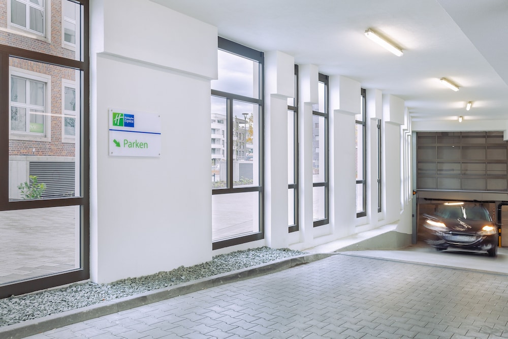 holiday inn express erlangen an ihg hotel