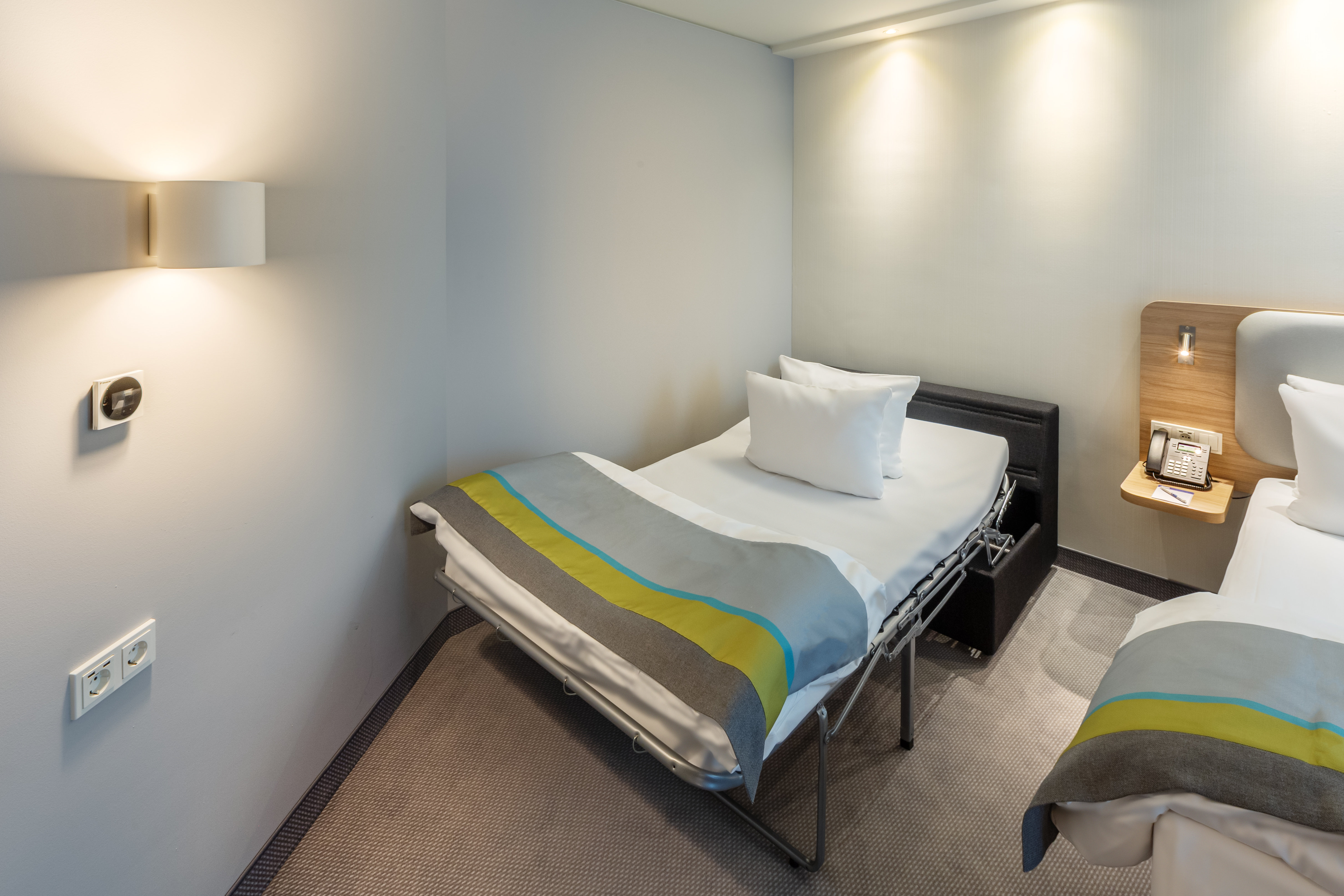 holiday inn express erlangen an ihg hotel