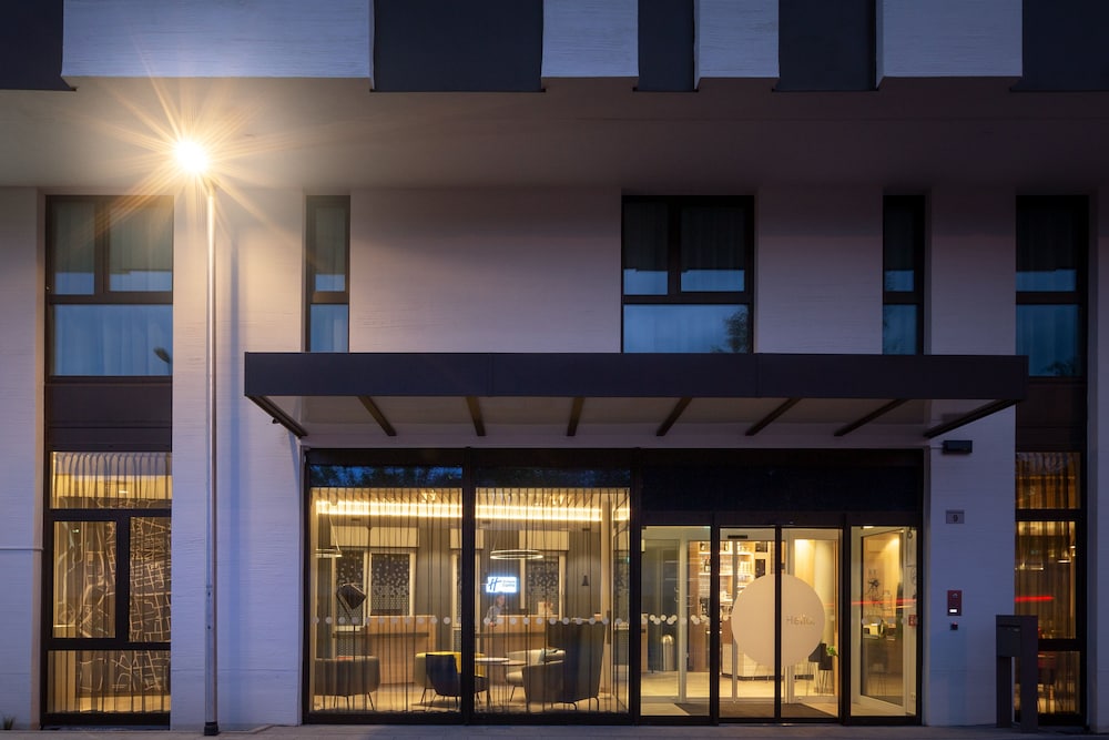 holiday inn express erlangen an ihg hotel
