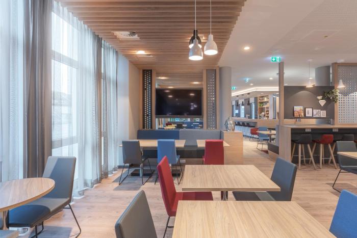 holiday inn express erlangen an ihg hotel