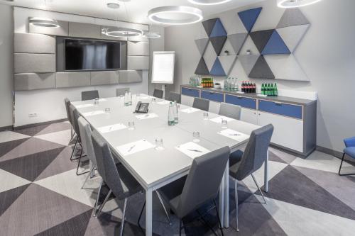 holiday inn express erlangen an ihg hotel