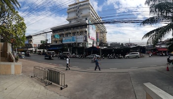 vtsix condo service at view talay condo