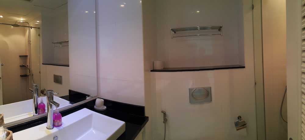 vtsix condo service at view talay condo