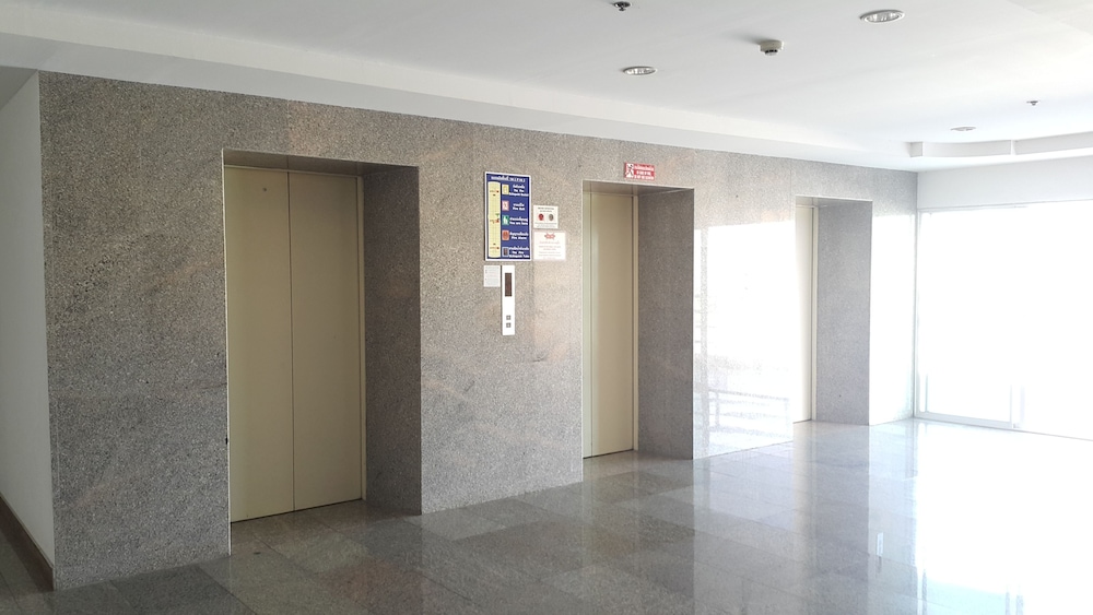 vtsix condo service at view talay condo