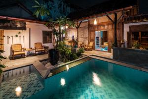 nextdoor homestay