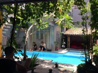 nextdoor homestay