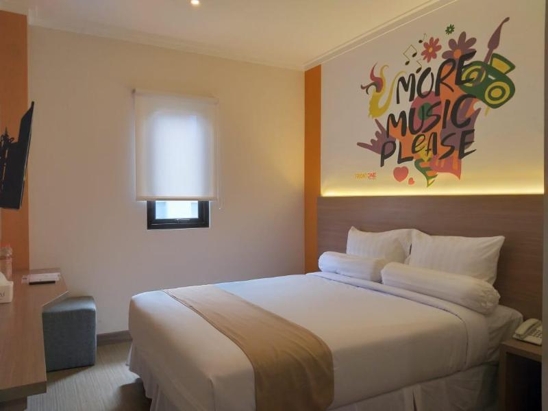 Front One Hotel Tulungagung,Tulungagung>>Jawa Timur,3 star