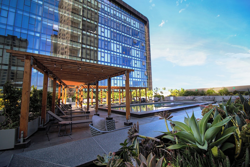 quartz hotel and spa