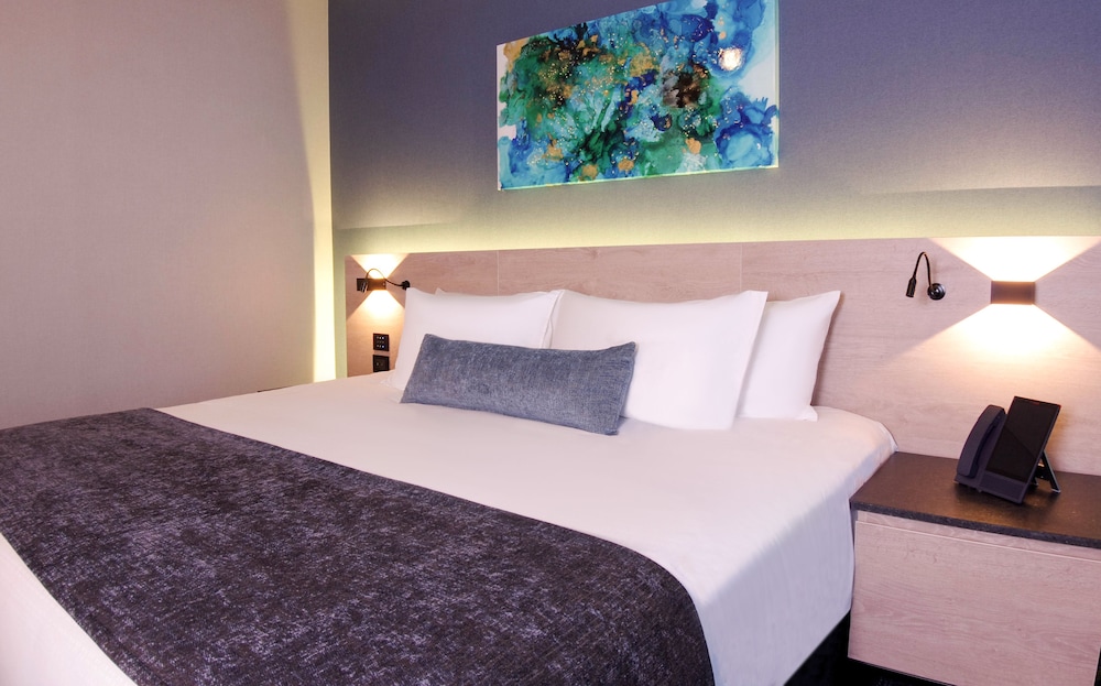 quartz hotel and spa