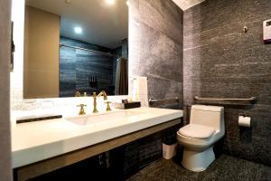 quartz hotel and spa