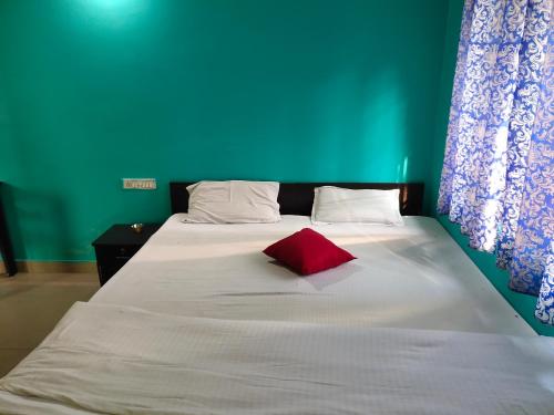 radha rani lodge