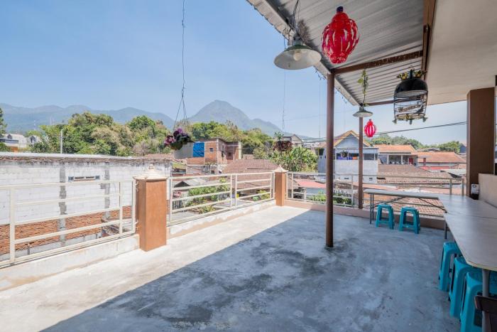 reddoorz syariah near batu night spectacular