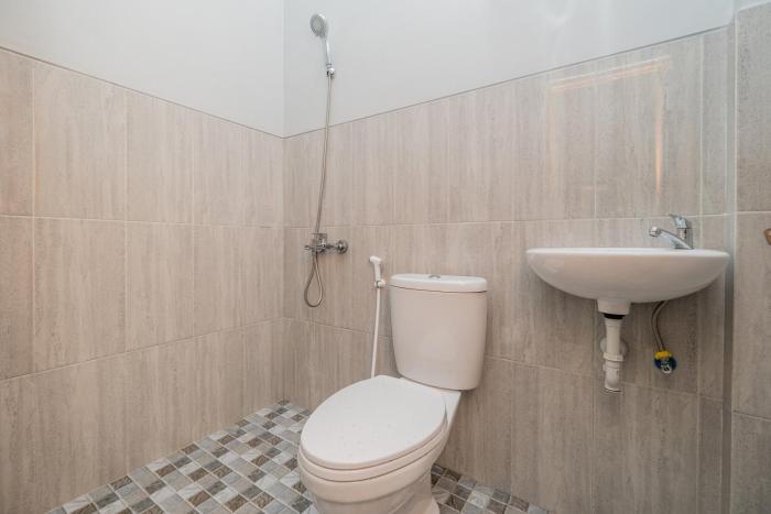 reddoorz syariah near batu night spectacular