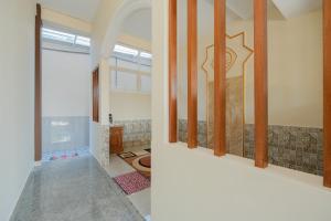 reddoorz syariah near batu night spectacular