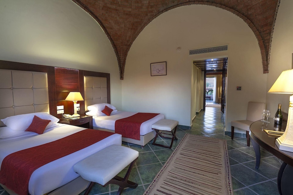 sentido akassia beach