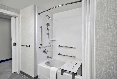 hampton inn by hilton abingdon