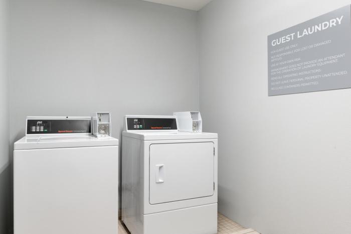 spark by hilton savannah south i 95