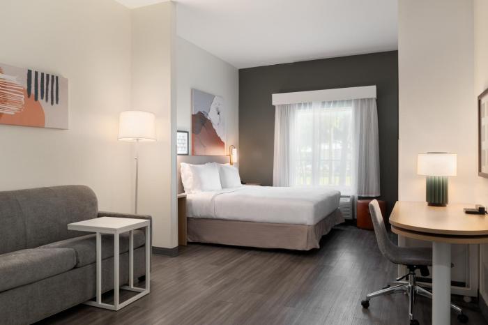 spark by hilton savannah south i 95