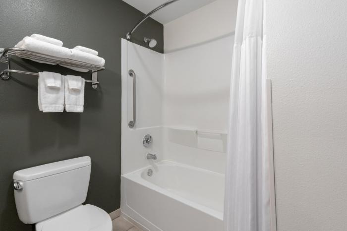 spark by hilton savannah south i 95