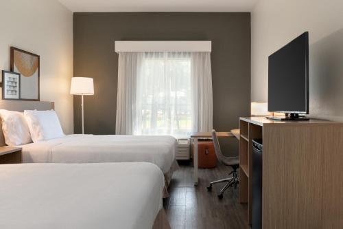 spark by hilton savannah south i 95