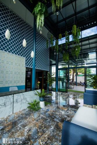 blue lagoon hotel