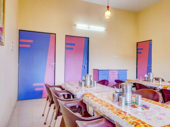 S2 Residency,,3 star