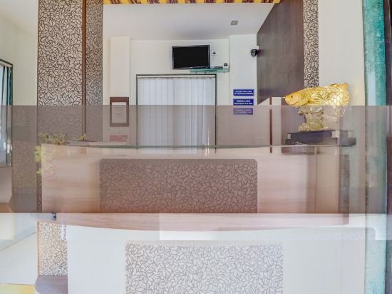 S2 Residency,,3 star