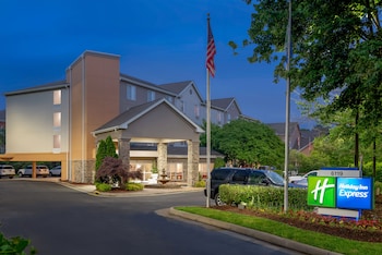 Holiday Inn Express Chapel Hill By Ihg,Durham>>Chapel Hill,3 star