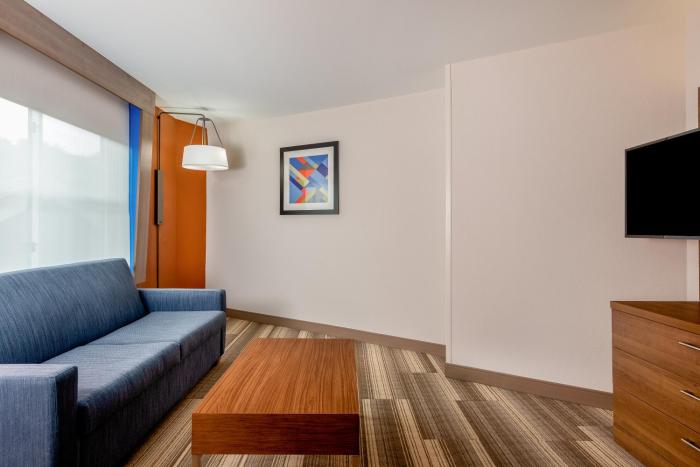 holiday inn express chapel hill by ihg